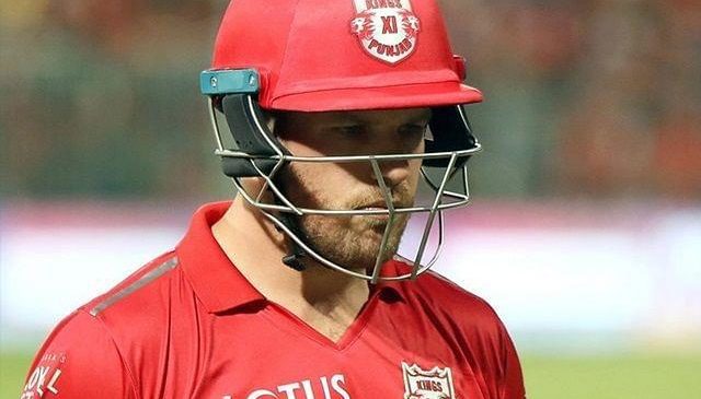 Aaron Finch flying starts RCB