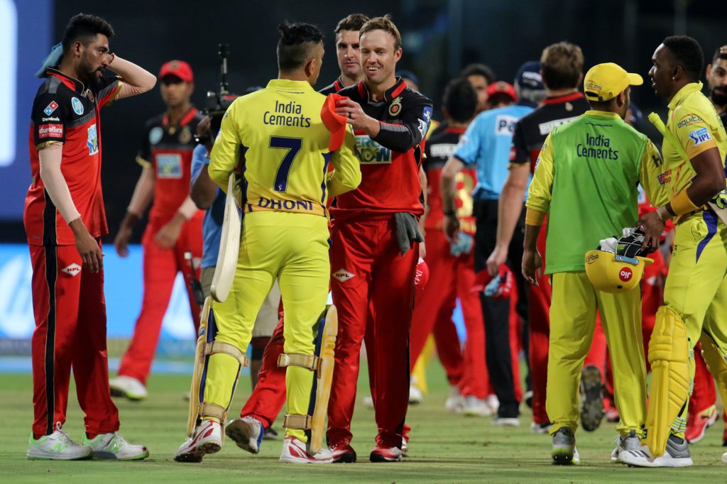 De Villiers challenged Dhoni in elite list