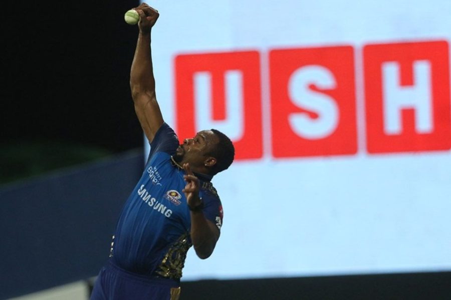 IPL 2020: Watch: Kieron Pollard Taking a Juggling Catch To Dismiss Jos Buttler