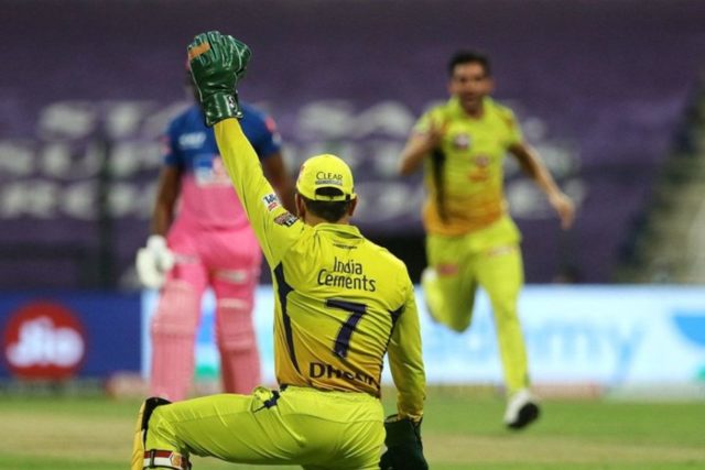 Watch – Vintage MS Dhoni As He Dives To His Left To Take A Catch