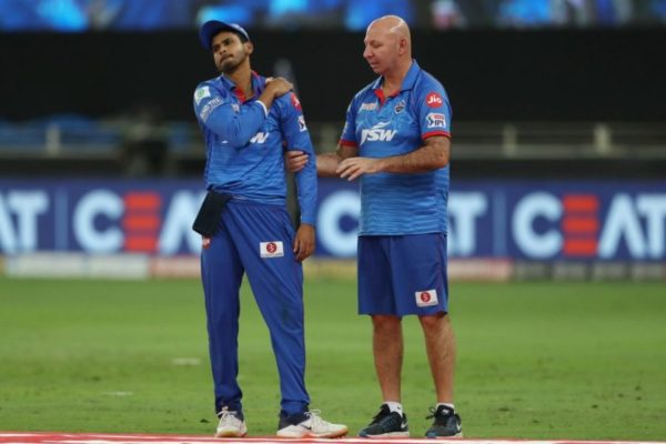 IPL 2020: Shreyas Iyer Suffers A Nasty Shoulder Injury While Fielding