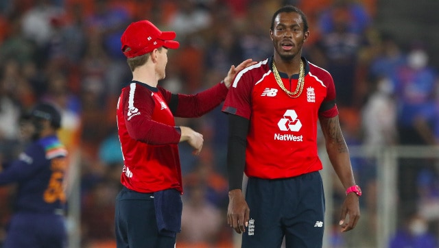 ‘Fuc**** Cheater’, Watch- Jofra Archer Caught Abusing The Umpires During 4th T20I