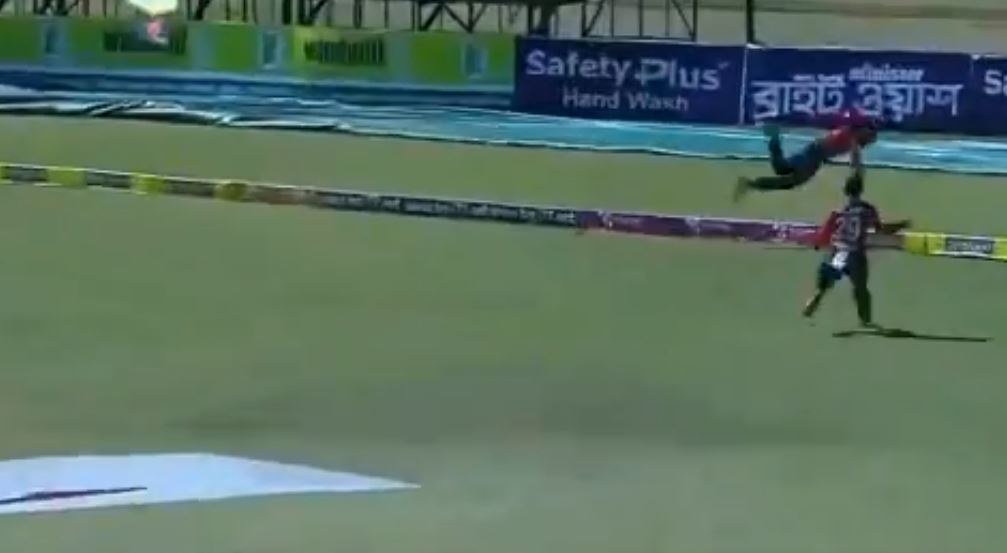 Watch: Bangladesh’s Mohammad Naim And Shamim Hossain Team Up for a Stunning Catch