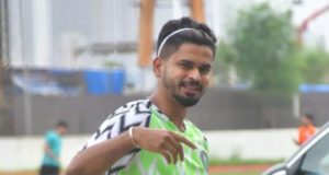 Shreyas Iyer playing football