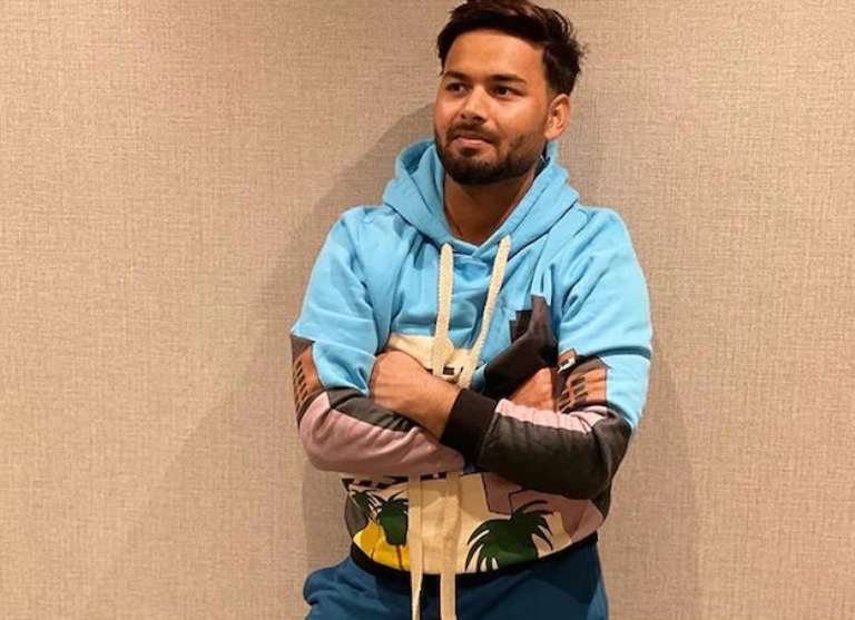 ENG vs IND 2021: Indian Teammates Troll Rishabh Pant Over His New Instagram Post