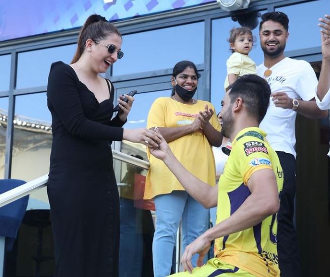 Deepak Chahar Proposed His Girlfriend On MS Dhoni’s Advice, Spills Pacer’s Father