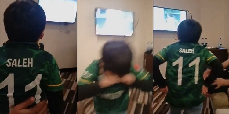 ICC T20 World Cup 2021:Watch- A Young Pakistan Fan In Tears After Men In Green Lose To Australia In Semi-final