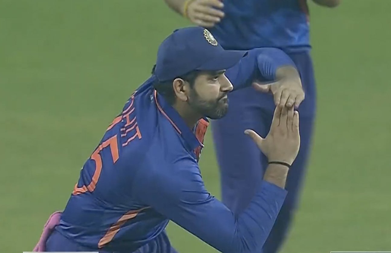 Watch – Rohit Sharma’s Hilarious Reaction While Taking A Review In 3rd T20I vs WI