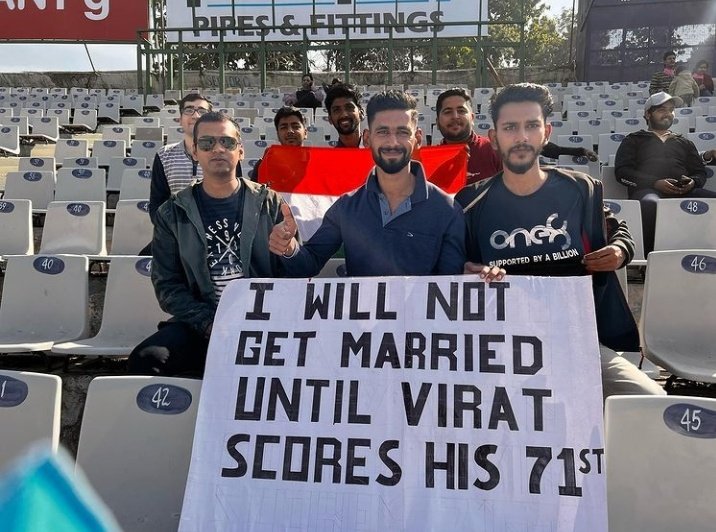 “I Will Not Get Married Until Virat Scores His 71st’ – Fan’s Placard On Virat Kohli Goes Viral