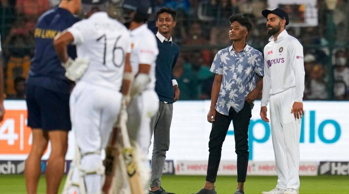 IND vs SL 2022: Fan Breaches Security, Clicks Selfie With Virat Kohli
