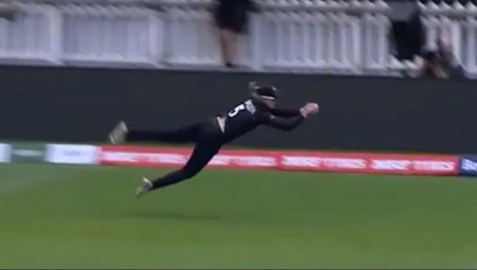 Watch: Maddy Green Takes A Stunning Catch To Dismiss Ellyse Perry