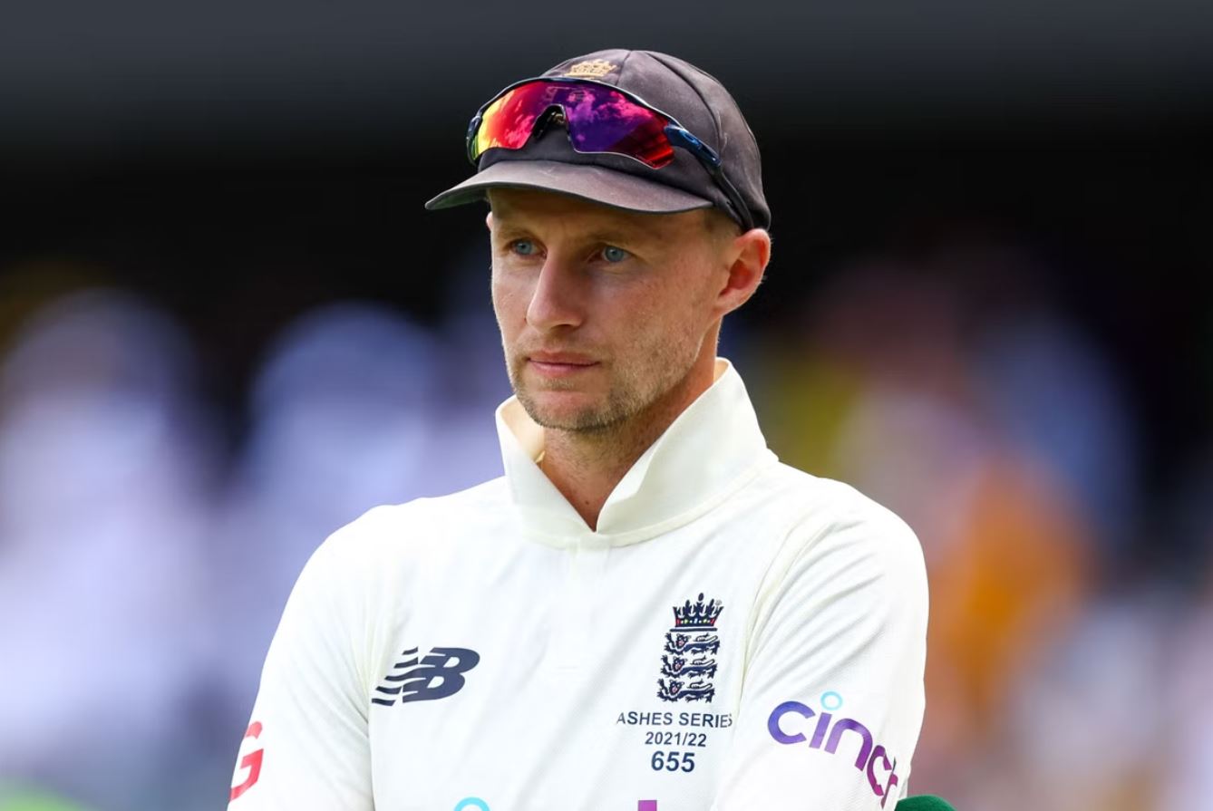 WATCH: As Joe Root Rampages Scott Boland For Six And Four Consecutive Deliveries, A Rattled Pat Cummins Changes The Field