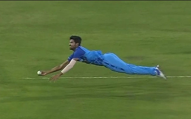 [Watch] Washington Sundar’s Stunning Diving Catch To Dismiss Mark Chapman During First T20I Against New Zealand