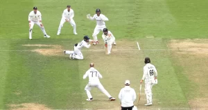 Ollie Pope one-handed catch