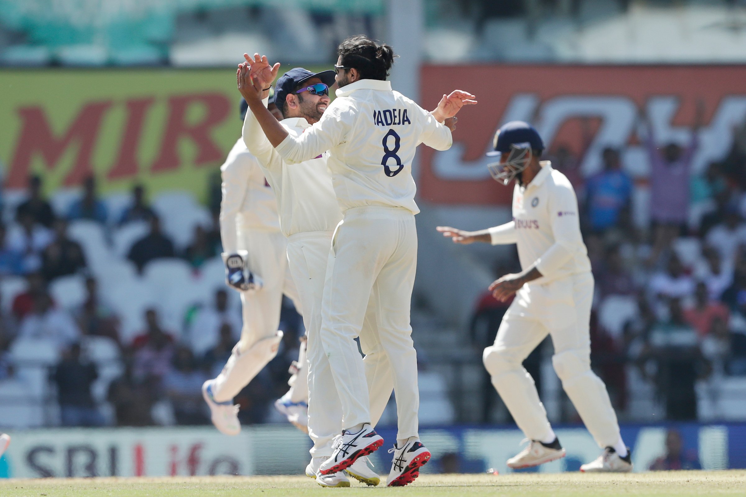 The sexiest moments from the IND vs AUS 3rd Test captured in photos