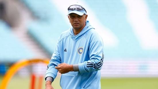 An Ex-Pakistani Player Makes A Scathing Attack On Rahul Dravid As Coach