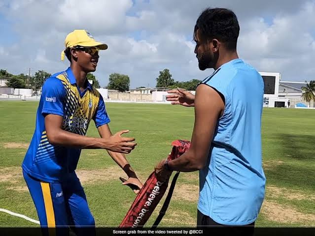 [WATCH]: Mohammed Siraj Generously Gifts A Bat And Shoes To Local Players In Barbados