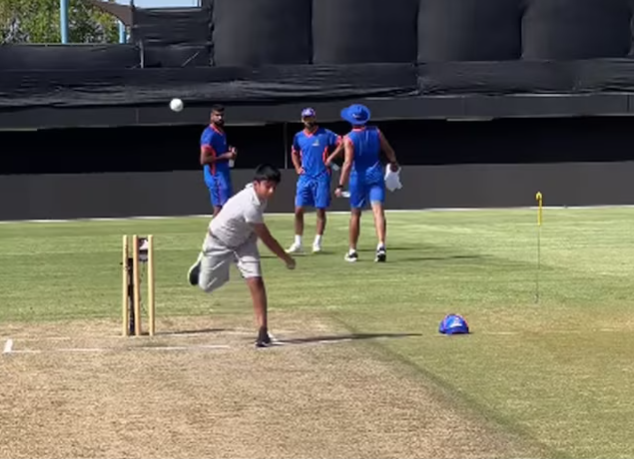 WATCH: The Son Of A Sri Lankan Cricket Legend Bowls With A Unique Action