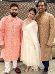 Rishabh Pant And MS Dhoni Celebrate Diwali Together With Friends And Family