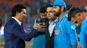 ICC Cricket World Cup 2023: Sachin Tendulkar Comforts Rohit Sharma, Rahul Dravid, And Team Following India’s Defeat In The Final