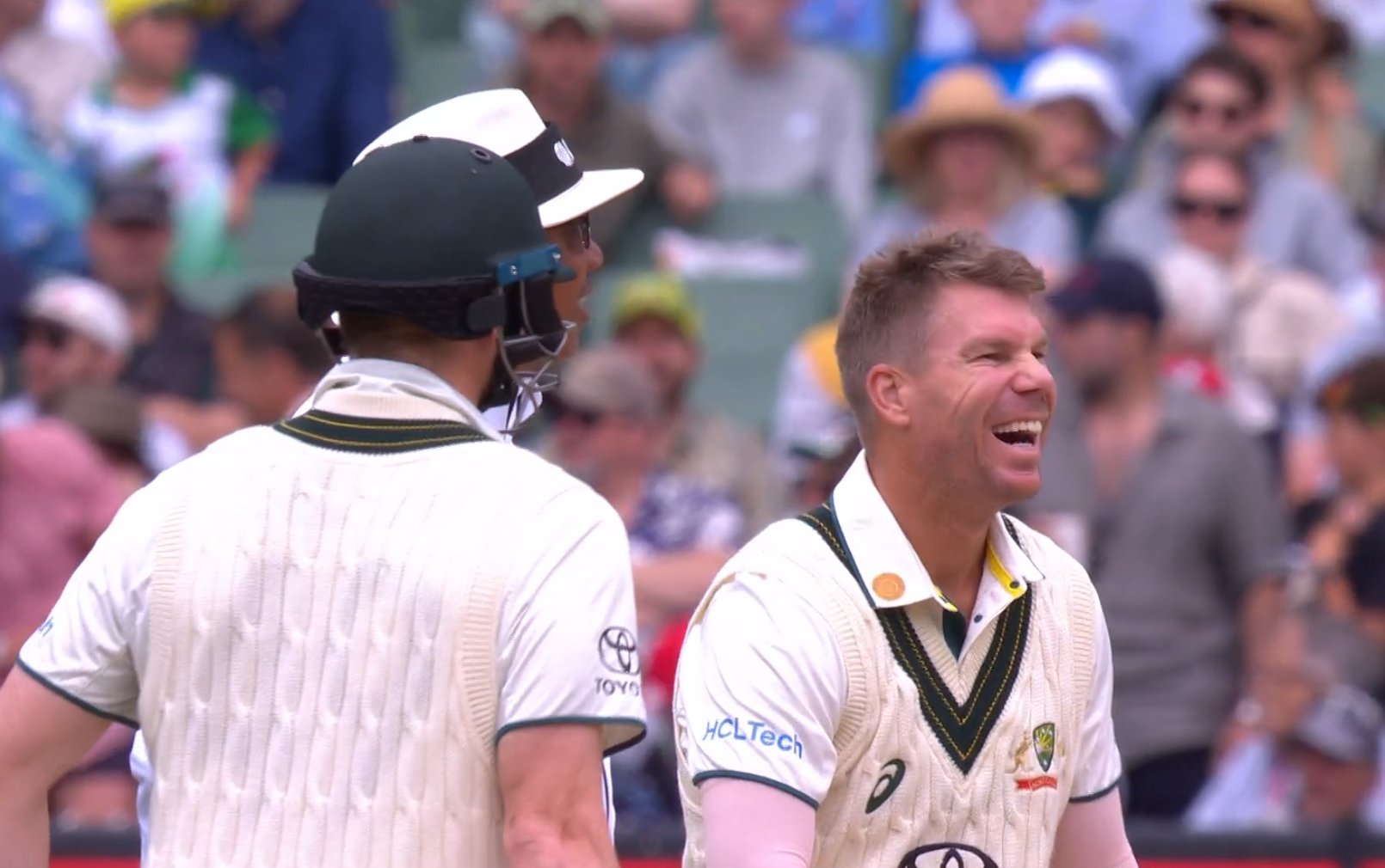 [WATCH]: David Warner Banters During The Match, His Reaction Goes Viral