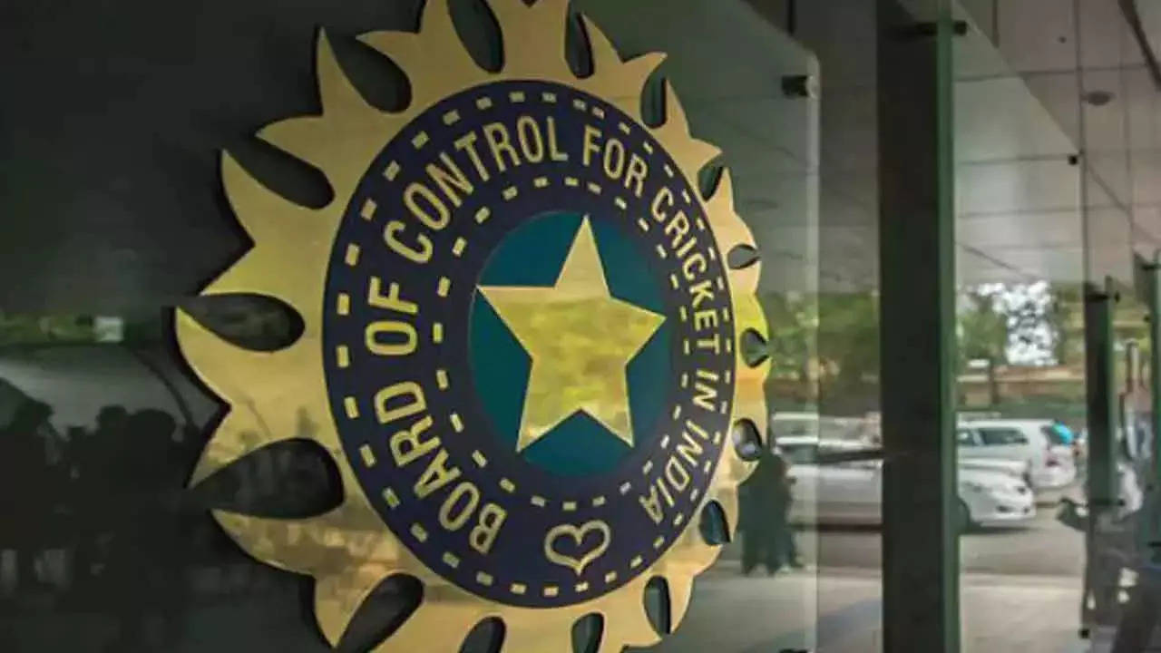 Reports: BCCI Urges Players To Prioritize Domestic Tournaments Over IPL