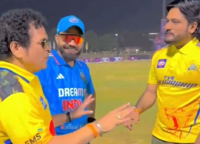 Video Of Duplicate Dhoni, Kohli And Sachin Goes Viral
