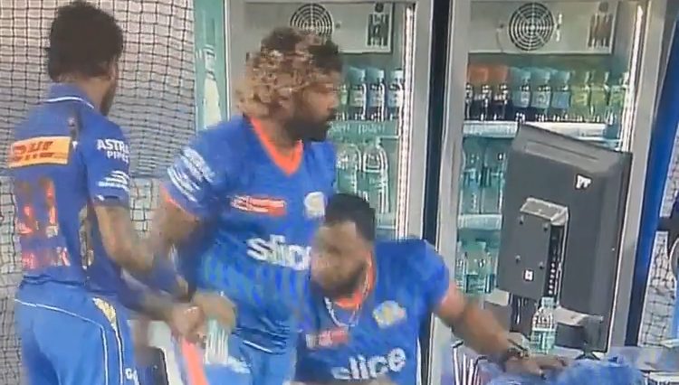 IPL 2024: [WATCH] Lasith Malinga Gives His Seat To Hardik Pandya Before Leaving; Video Goes Viral