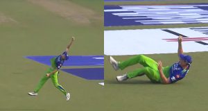 Cameron Green Takes A One-Handed Catch To Dismiss Angkrish Raghuvanshi