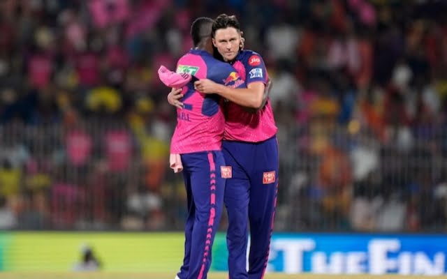 [WATCH] Trent Boult Dismisses Both Aiden Markram And Rahul Tripathi In The Same Over During The RR vs SRH Match
