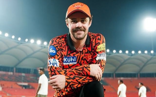 “Walking Into That Dressing Room Was Crazy” – Travis Head Discusses Playing With Kohli, Gayle, And De Villiers For RCB