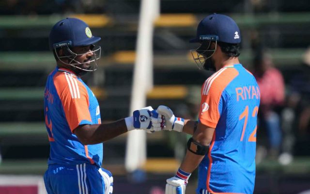 What Did Riyan Parag Discuss With Sanju Samson During The 5th T20I vs Zimbabwe?