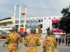 Pro-Shakib And Anti-Shakib Groups Clash Outside Shere Bangla National Stadium