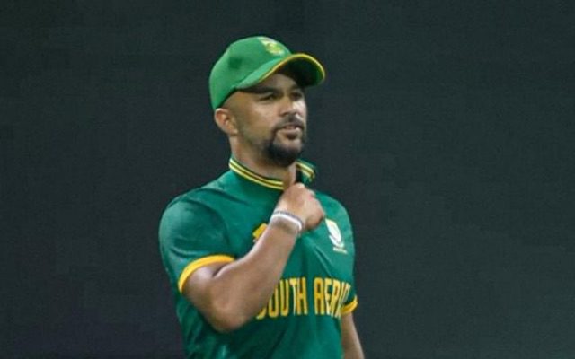 JP Duminy Fields For South Africa Amid Heat Challenges