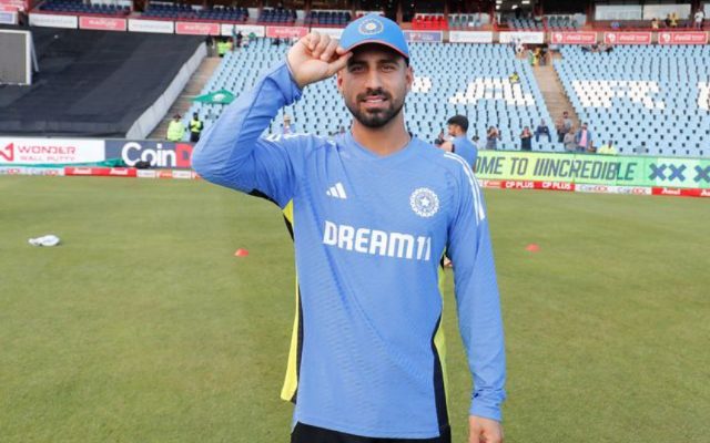 Ramandeep Singh Receives His Team India Debut Cap Before The 3rd T20I Against South Africa In 2024