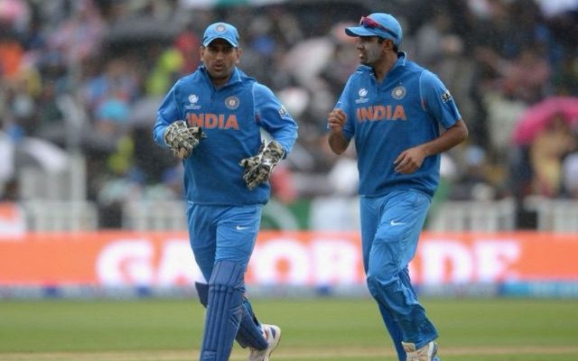 “He Would Remove Me From Bowling” – Ravichandran Ashwin Reveals The Stern Side Of Captain MS Dhoni