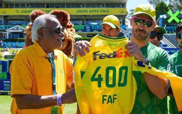 Faf du Plessis Honored With Special Jersey Ahead Of Landmark T20 Match In SA20 2025