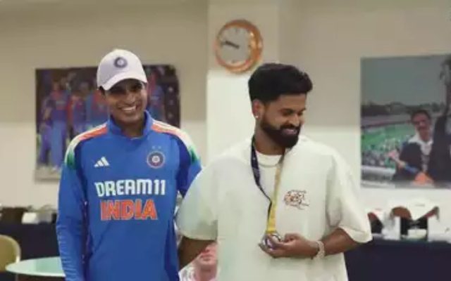 [WATCH] Shreyas Iyer Gets the ‘Impact Fielder’ Medal for the India-England Series