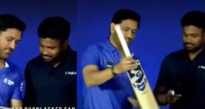 MS Dhoni's Wittiness Wins Hearts as He Playfully Insists Sanju Samson for an Autograph