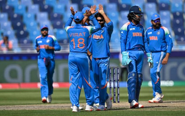 [WATCH] Ravindra Jadeja Uproots Australian Middle Order with Two Wickets