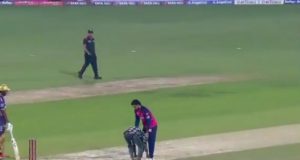Fan Breaks Security Barrier During KKR vs RR Match, Honors Riyan Parag by Touching His Feet