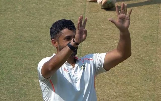 [WATCH]- Karun Nair’s Unique Nine-Finger Celebration Marks Ranji Trophy Final Century