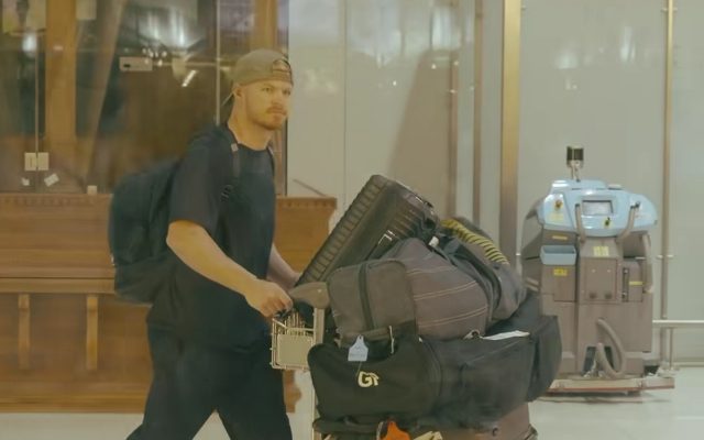 [WATCH]- New Zealand Star Joins IPL 2025 Camp; GT Welcomes Him With A Hilarious Video