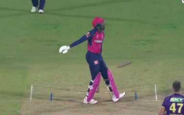 IPL 2025: [WATCH]- Jofra Archer Left Stunned As Spencer Johnson Shatters The Stumps