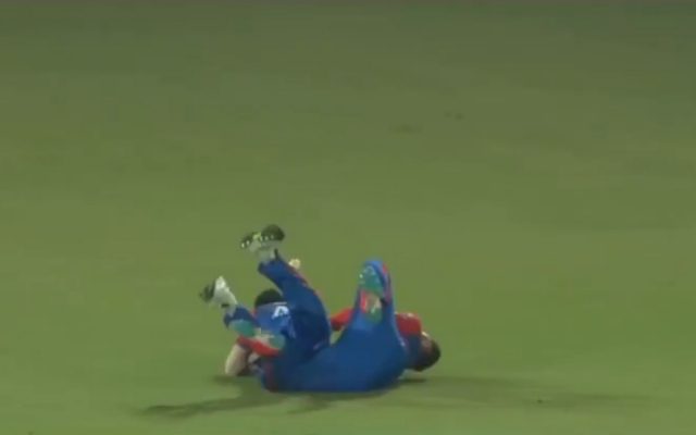 Ashutosh Sharma and Mukesh Kumar Collide During IPL 2025 Thriller Against MI
