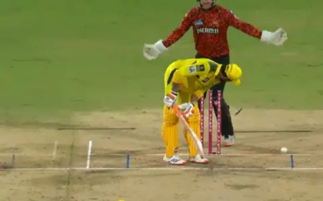 [Watch]: Kamindu Mendis’ Magic Ball Shatters Jadeja’s Middle Stumps in CSK vs SRH Clash