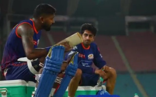 [WATCH]- Hardik Pandya Motivates Ashwani Kumar Ahead Of LSG IPL 2025 Clash