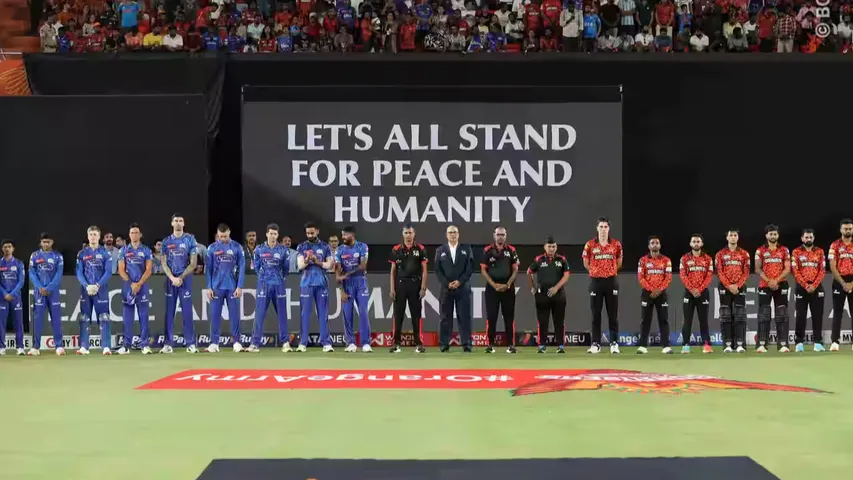 SRH vs MI: Players And Officials Observe A Minute’s Silence To Honour Victims Of Pahalgam Attack