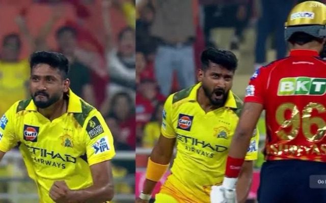 [WATCH]- Khaleel Ahmed Roars In Celebration After Dismissing Shreyas Iyer In IPL 2025 Clash