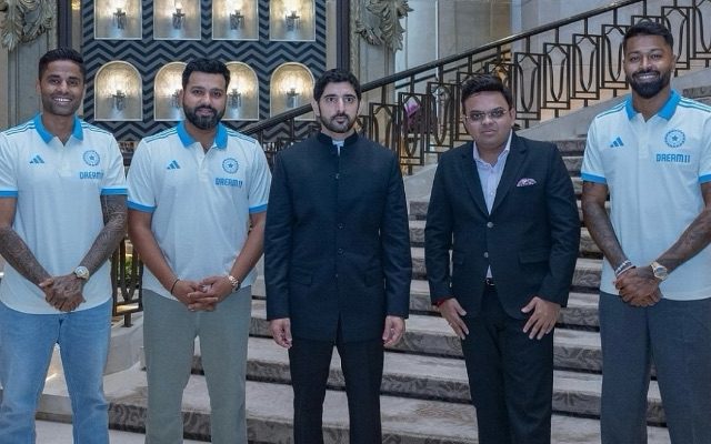 [WATCH]- MI Stars Rohit, Surya, And Hardik Catch Up With Dubai’s Crown Prince Ahead Of DC Clash